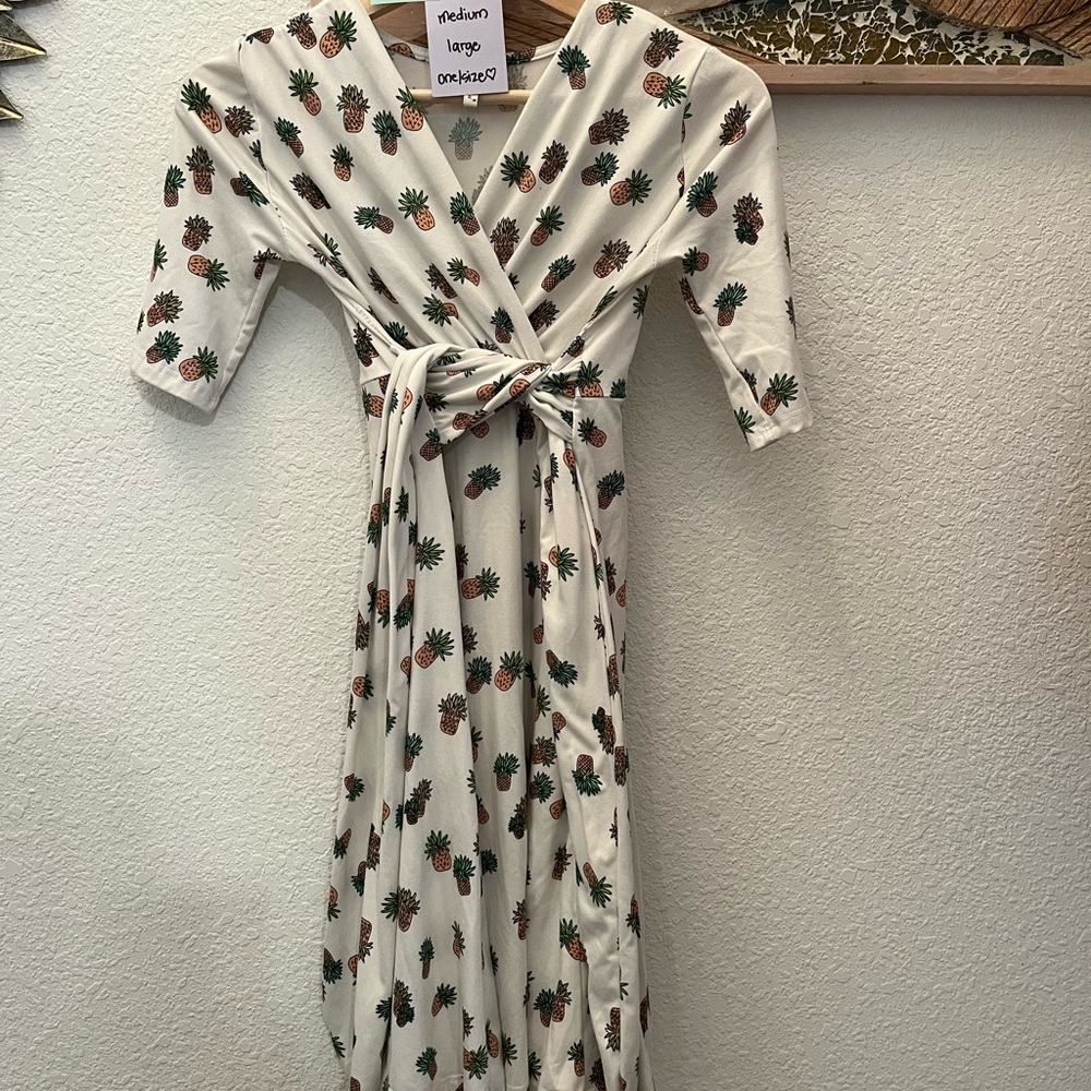 Mother Bee Maternity Nursing Knee Length Wrap Dress with Adjustable Belt